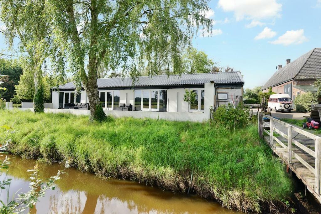 Bos En Beek Bed and Breakfast Ulvenhout Esterno foto